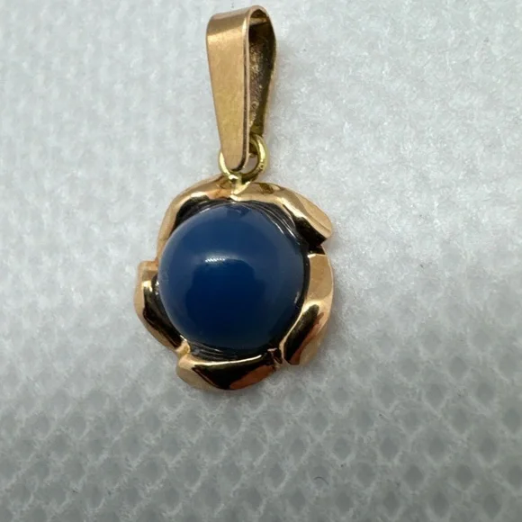 Vintage 14K Yellow Gold Blue Gemstone Accent Charm Pendant, Europe, Finland, 585 - Picture 3 of 11